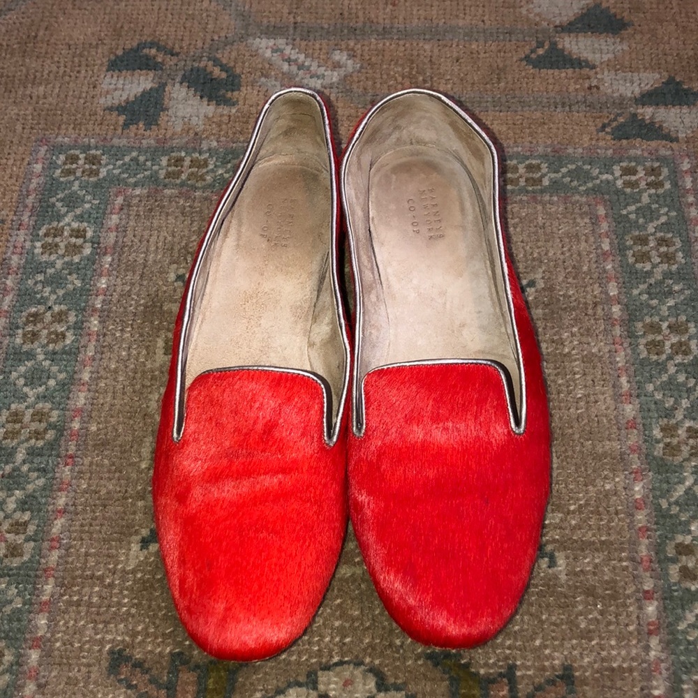 Barney’s New York CO-OP red fur flats 36